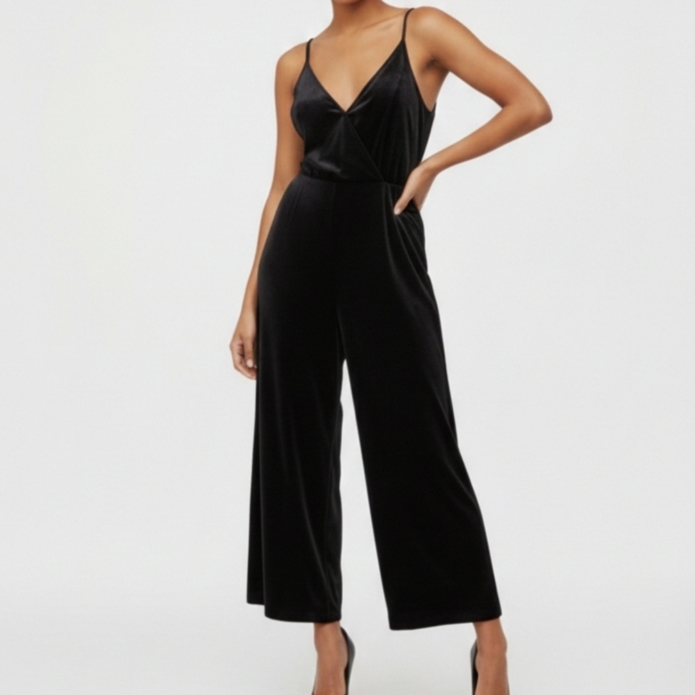 Elegant Black Jumpsuit H&M